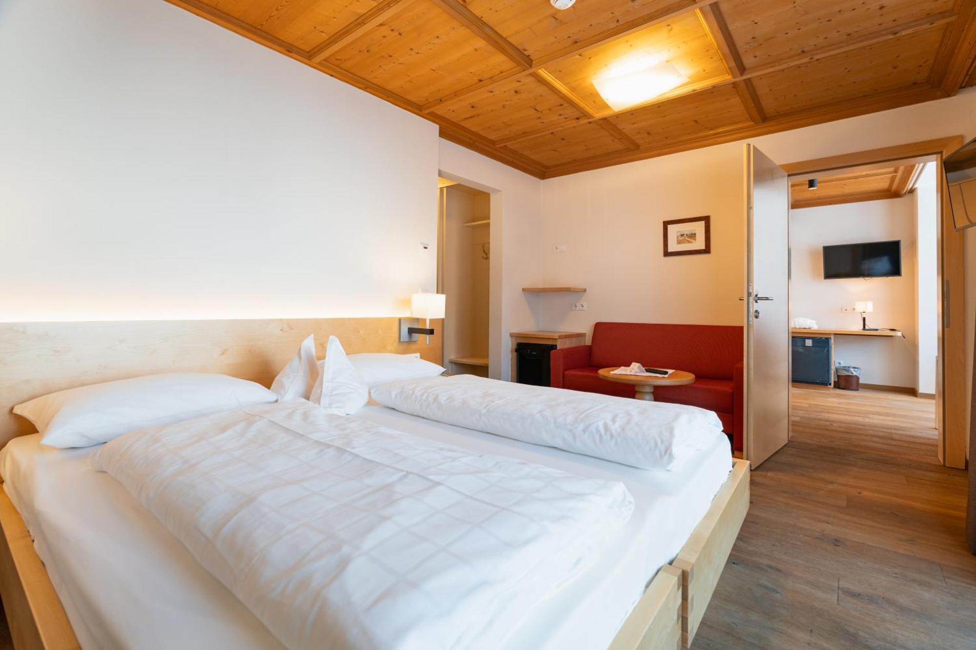 Sporthotel Panorama Corvara In Badia Extérieur photo