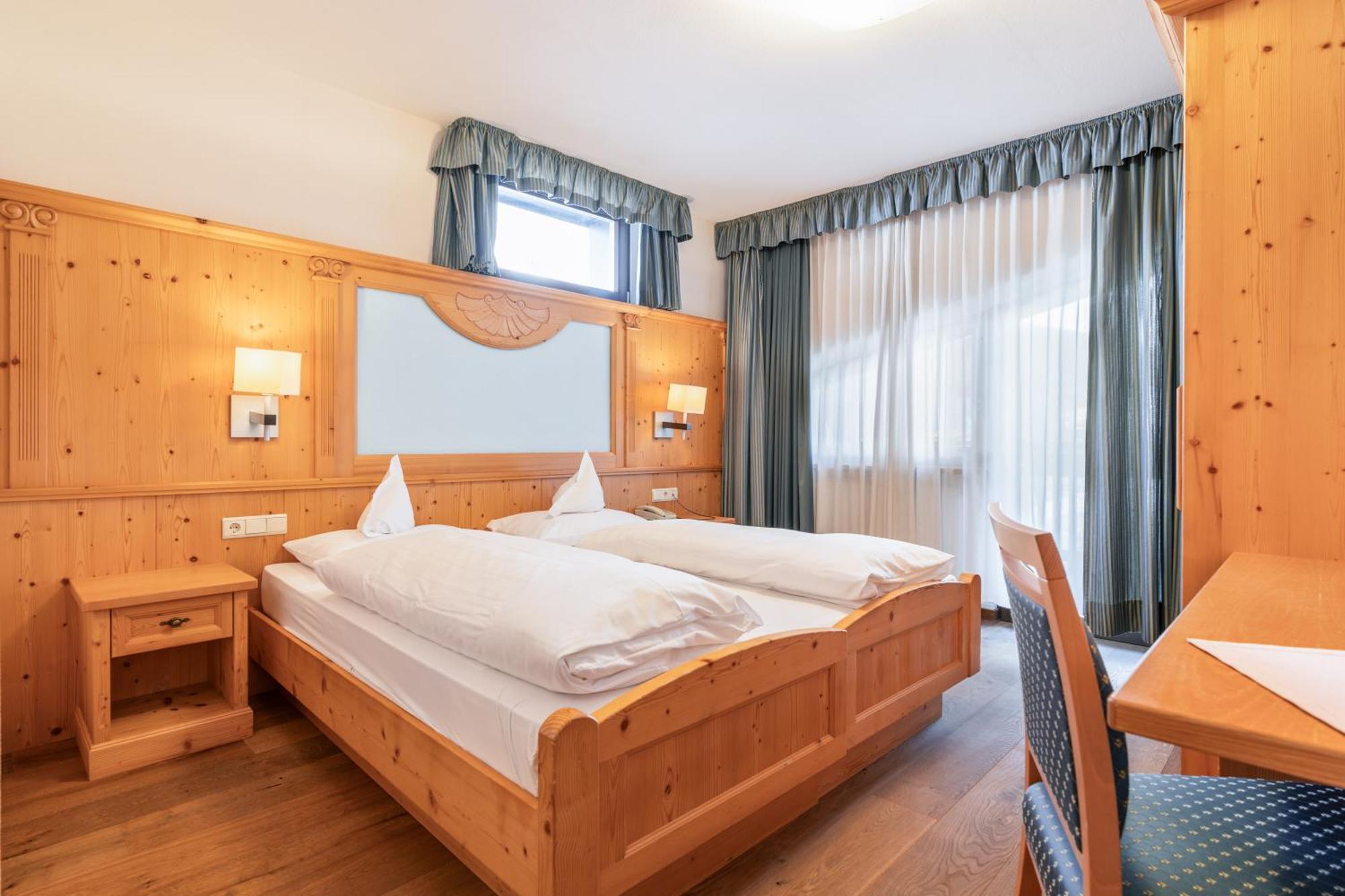 Sporthotel Panorama Corvara In Badia Extérieur photo